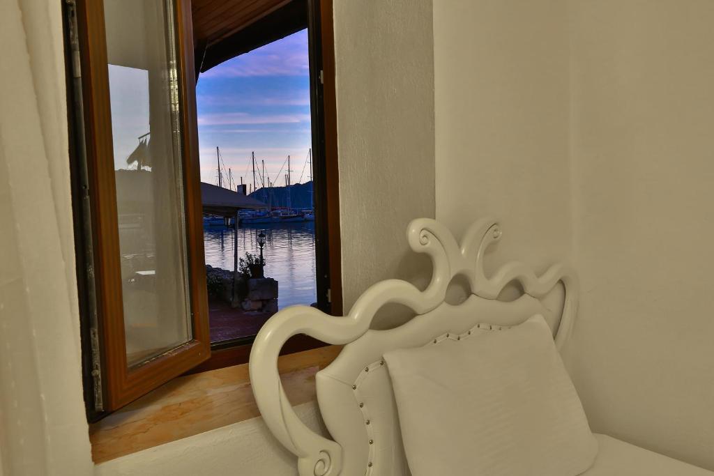 Kekova Theimussa Hotel Kaleucagiz Exterior photo