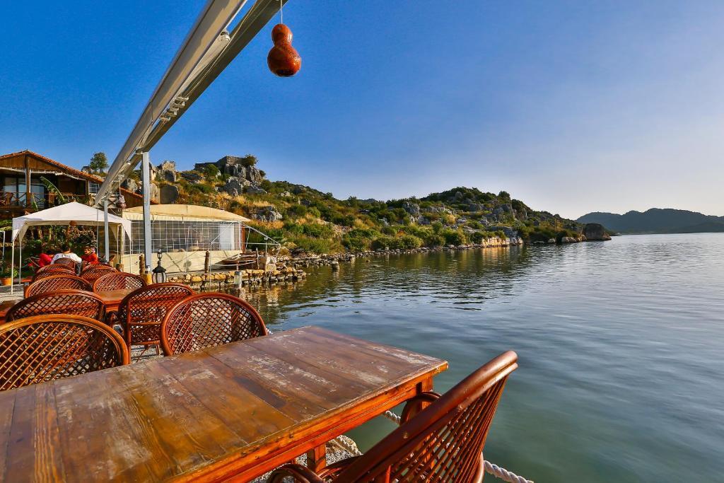 Kekova Theimussa Hotel Kaleucagiz Exterior photo